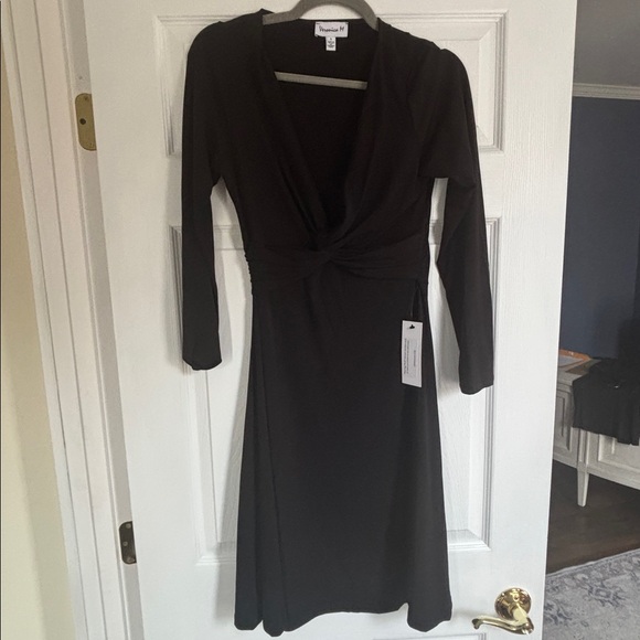 Veronica M Classic Black Long Sleeve Dress - Picture 6 of 8